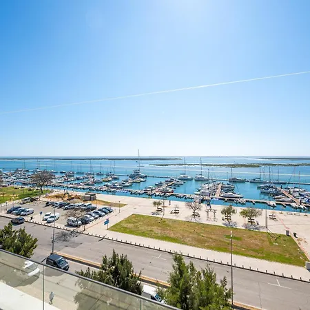 Luxury Marina 5 Pools Gym & Garage Appartement